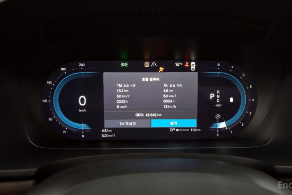 2022 Volvo S90 с пробегом 43 649 км