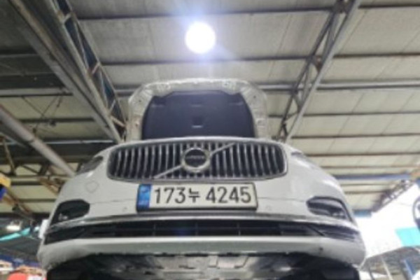 2022 Volvo S90 с пробегом 72 807 км