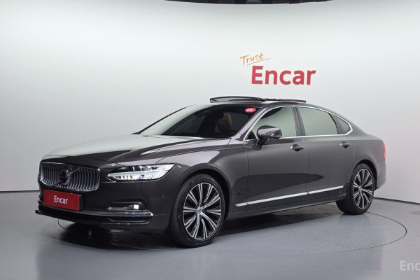 2022 Volvo S90 с пробегом 44 452 км