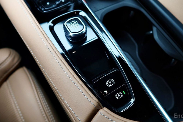 2022 Volvo S90 с пробегом 64 163 км