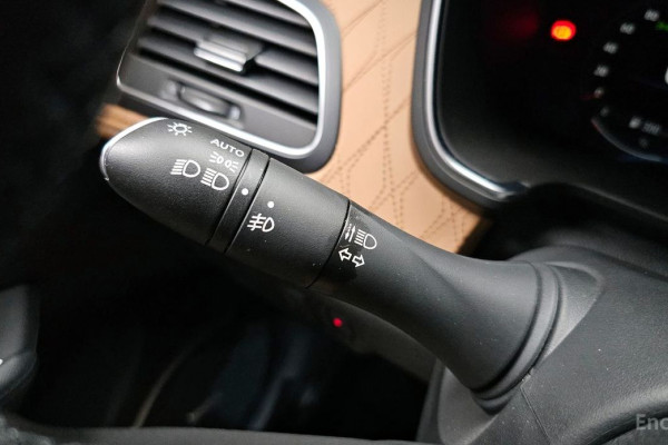 2022 Renault Samsung SM6 с пробегом 45 964 км