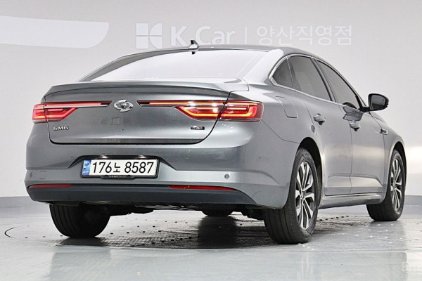 2021 Renault Samsung SM6 с пробегом 94 923 км