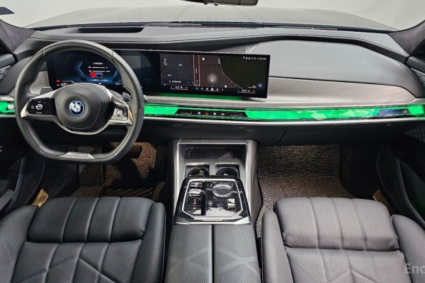 2023 BMW 7 серии с пробегом 20 401 км