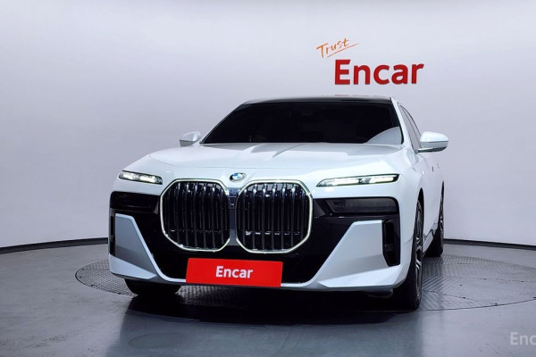 2024 BMW 7 серии с пробегом 36 793 км