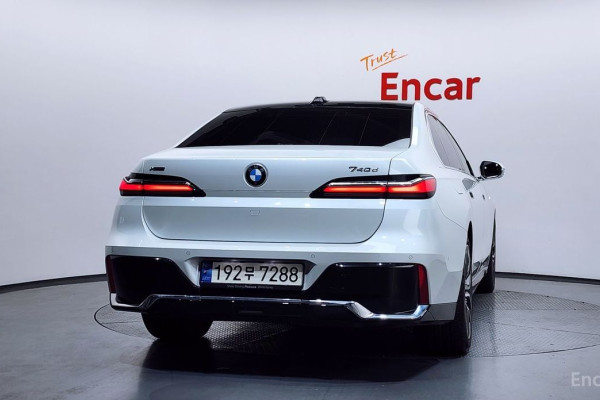 2024 BMW 7 серии с пробегом 36 793 км