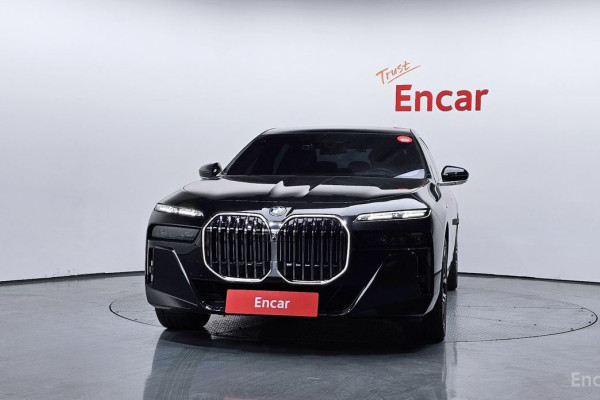 2024 BMW 7 серии с пробегом 13 297 км