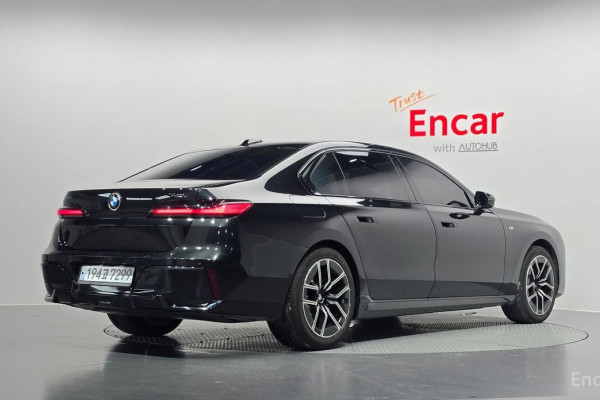 2025 BMW 7 серии с пробегом 17 546 км