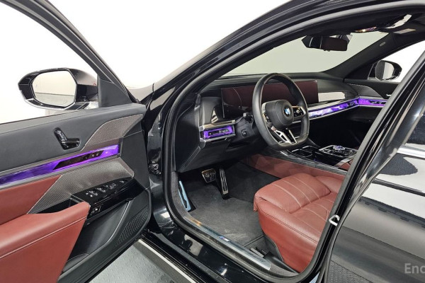 2024 BMW 7 серии с пробегом 13 297 км