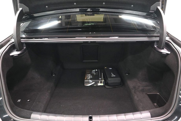 2025 BMW 7 серии с пробегом 12 458 км