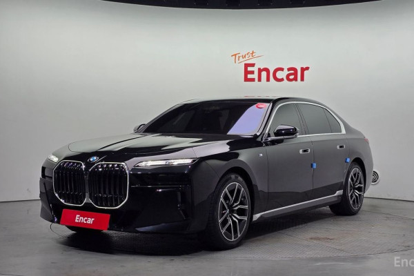 2024 BMW 7 серии с пробегом 30 738 км