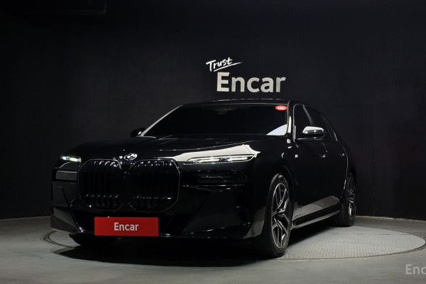 2025 BMW 7 серии с пробегом 6 687 км