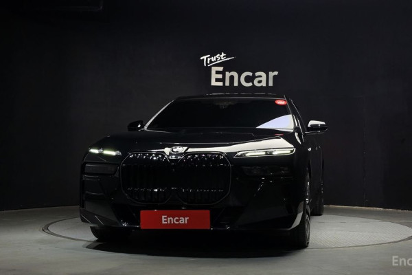 2025 BMW 7 серии с пробегом 6 687 км