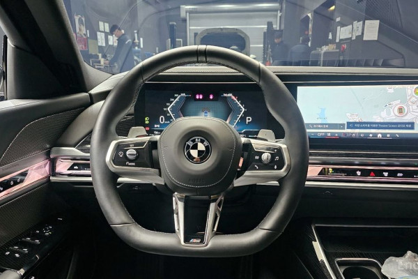 2025 BMW 7 серии с пробегом 6 687 км