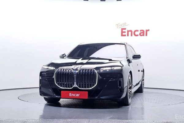 2025 BMW 7 серии с пробегом 28 815 км