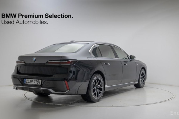 2023 BMW 7 серии с пробегом 31 190 км