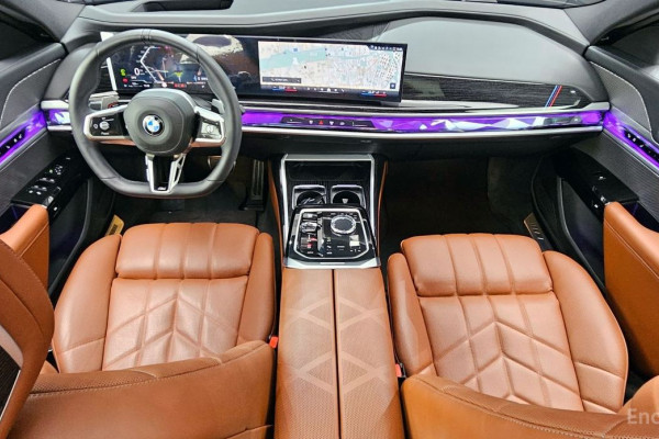 2025 BMW 7 серии с пробегом 28 815 км