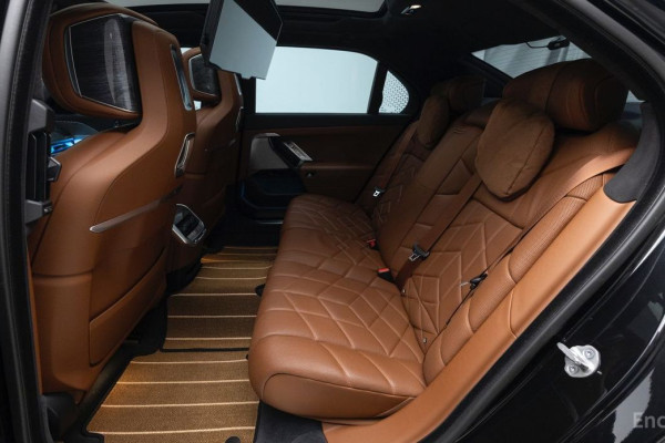 2023 BMW 7 серии с пробегом 31 190 км