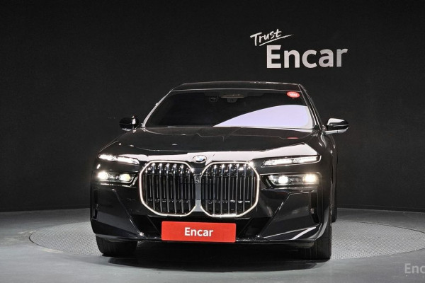 2024 BMW 7 серии с пробегом 25 959 км