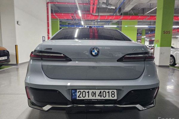 2024 BMW 7 серии с пробегом 19 000 км