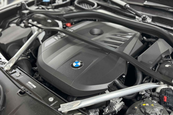 2025 BMW 7 серии с пробегом 5 000 км