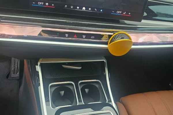 2025 BMW 7 серии с пробегом 5 300 км