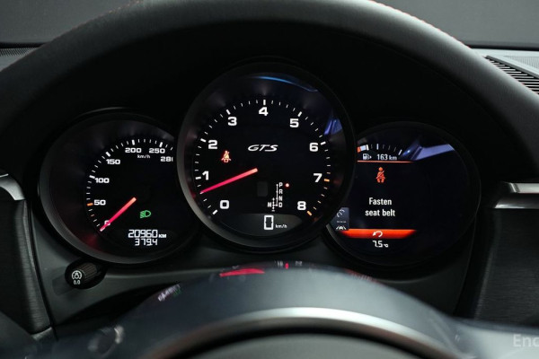 2021 Porsche Macan с пробегом 20 960 км