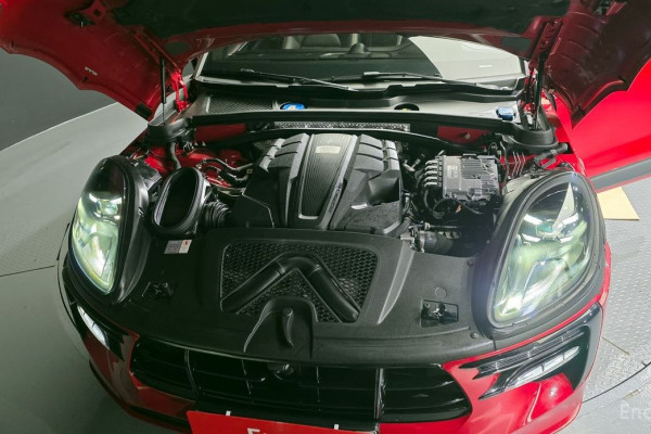 2020 Porsche Macan с пробегом 69 612 км