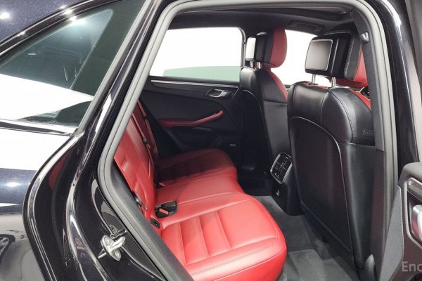 2022 Porsche Macan с пробегом 38 295 км