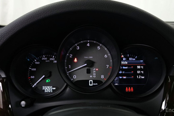 2022 Porsche Macan с пробегом 33 265 км