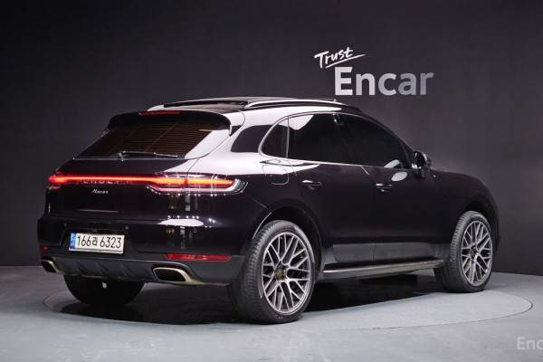 2021 Porsche Macan с пробегом 45 484 км