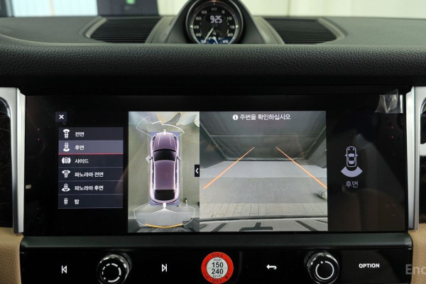 2022 Porsche Macan с пробегом 33 265 км