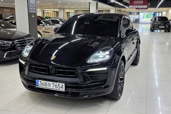 2022 Porsche Macan с пробегом 23 875 км