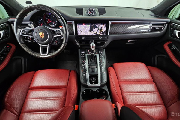 2021 Porsche Macan с пробегом 116 375 км