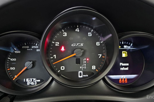 2021 Porsche Macan с пробегом 116 375 км