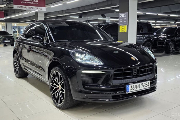 2022 Porsche Macan с пробегом 23 875 км