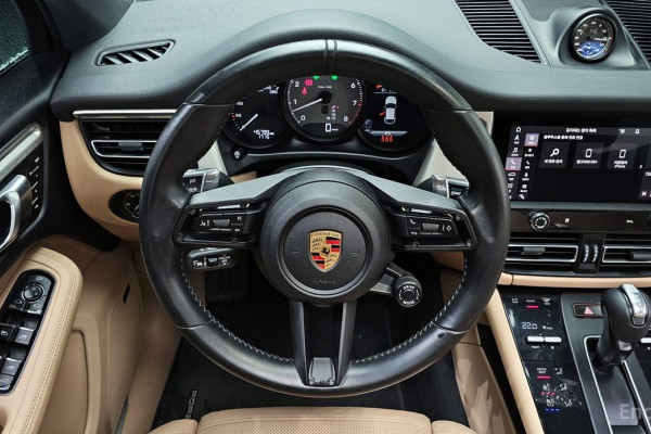 2022 Porsche Macan с пробегом 45 799 км