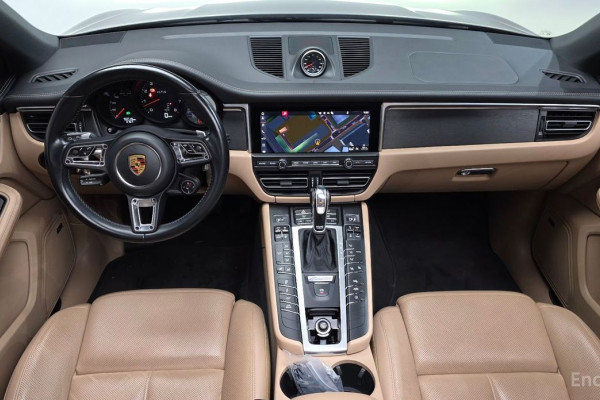 2020 Porsche Macan с пробегом 93 719 км