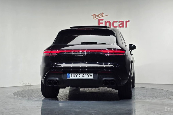 2022 Porsche Macan с пробегом 39 947 км