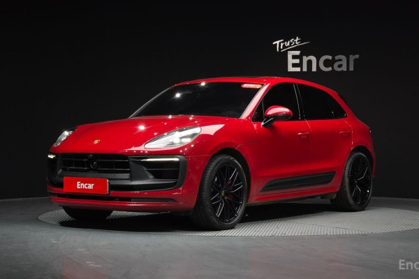 2022 Porsche Macan с пробегом 27 256 км