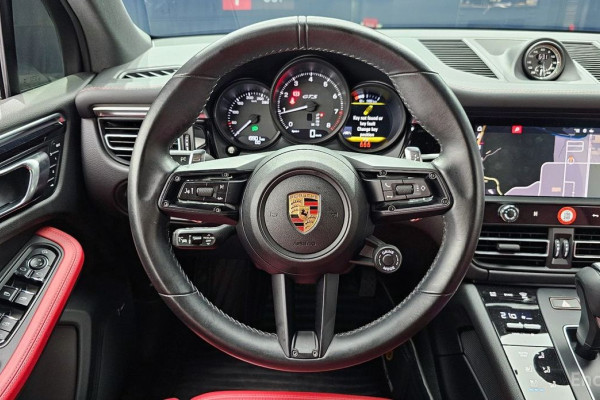 2022 Porsche Macan с пробегом 19 901 км