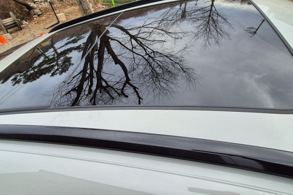 2023 Porsche Macan с пробегом 35 000 км