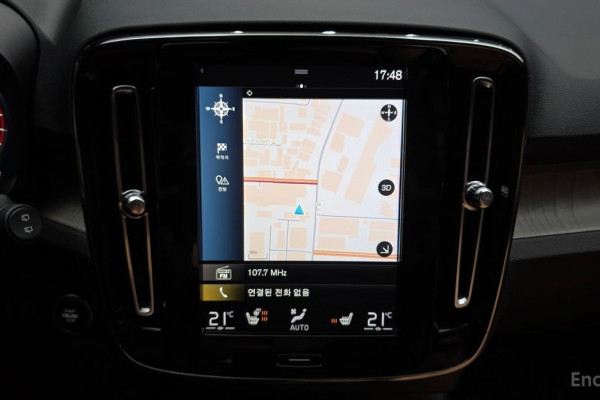 2020 Volvo XC40 с пробегом 114 498 км