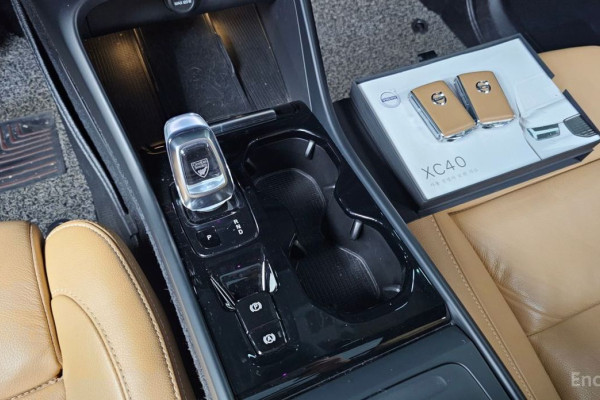 2019 Volvo XC40 с пробегом 25 367 км