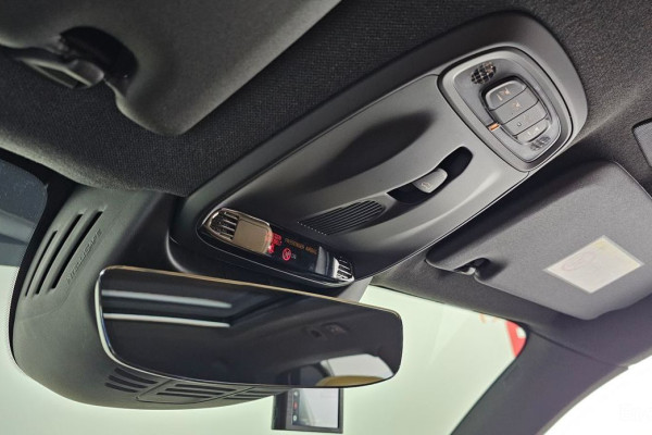 2021 Volvo XC40 с пробегом 31 037 км