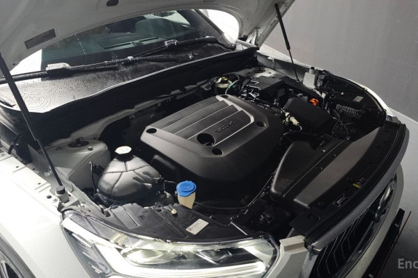 2021 Volvo XC40 с пробегом 50 141 км