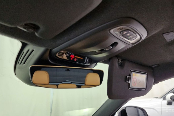 2020 Volvo XC40 с пробегом 81 210 км