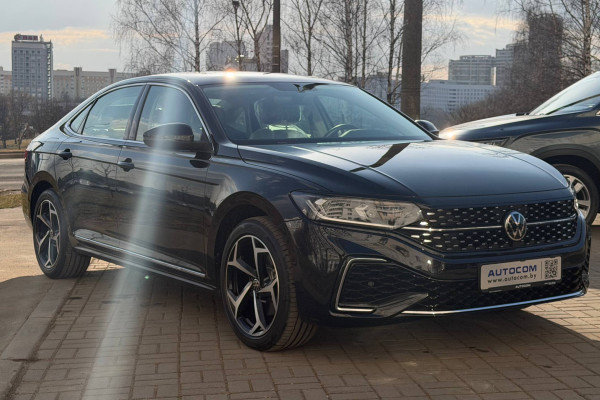 2024 Volkswagen Passat (North America and China) с пробегом 3 035 км