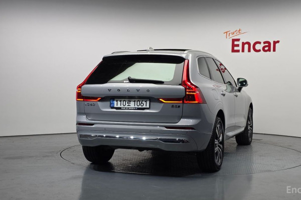 2022 Volvo XC60 с пробегом 42 788 км