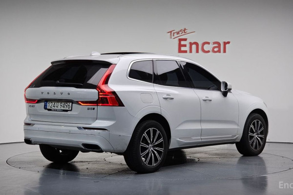 2021 Volvo XC60 с пробегом 48 895 км