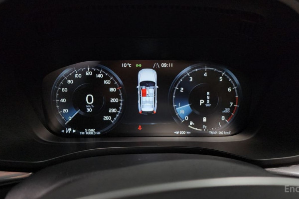 2021 Volvo XC60 с пробегом 51 582 км